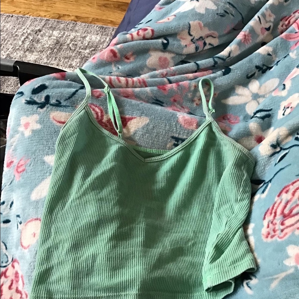 Aerie tank
